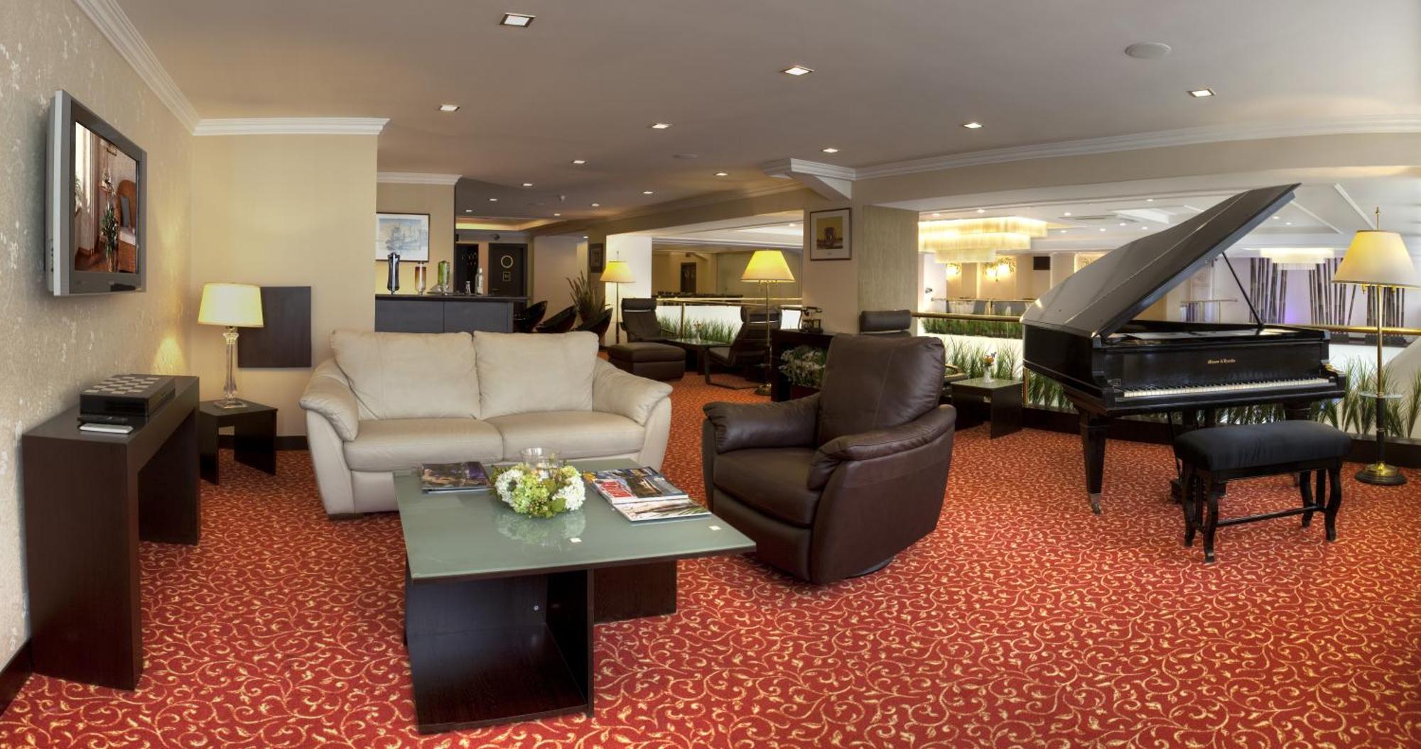 Susuzlu Atlantis Hotel Измир Екстериор снимка