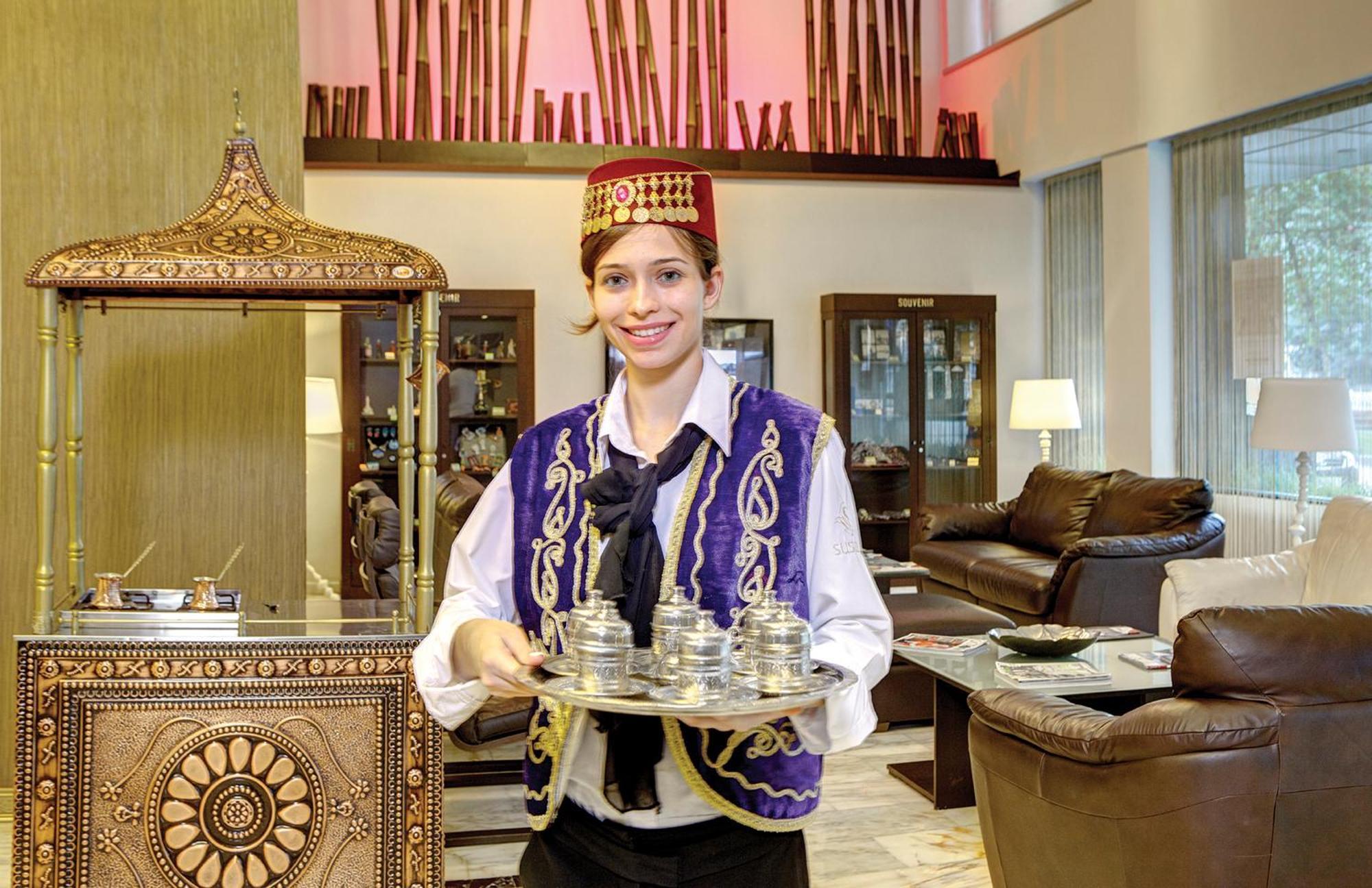 Susuzlu Atlantis Hotel Измир Екстериор снимка