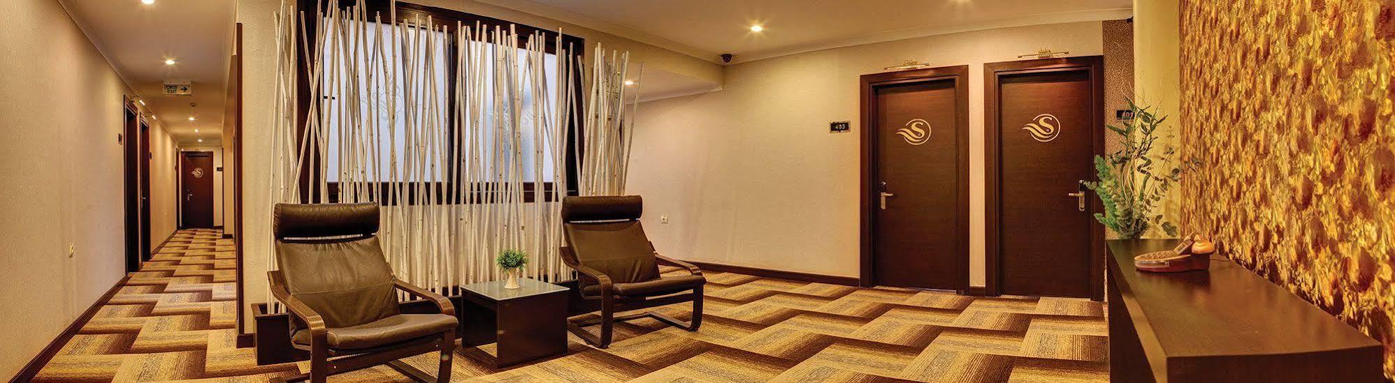 Susuzlu Atlantis Hotel Измир Екстериор снимка